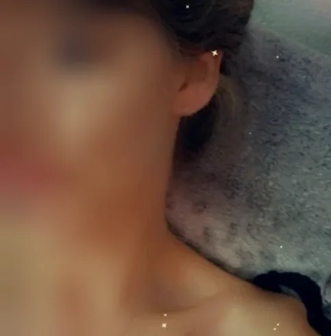 Kerstin, 26
