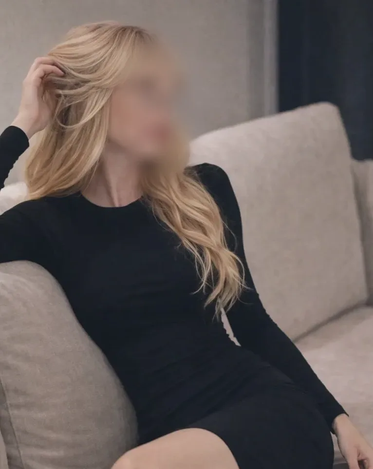 Klara, 27