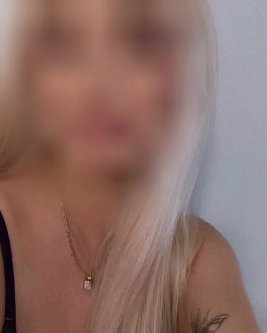 Thea, 33